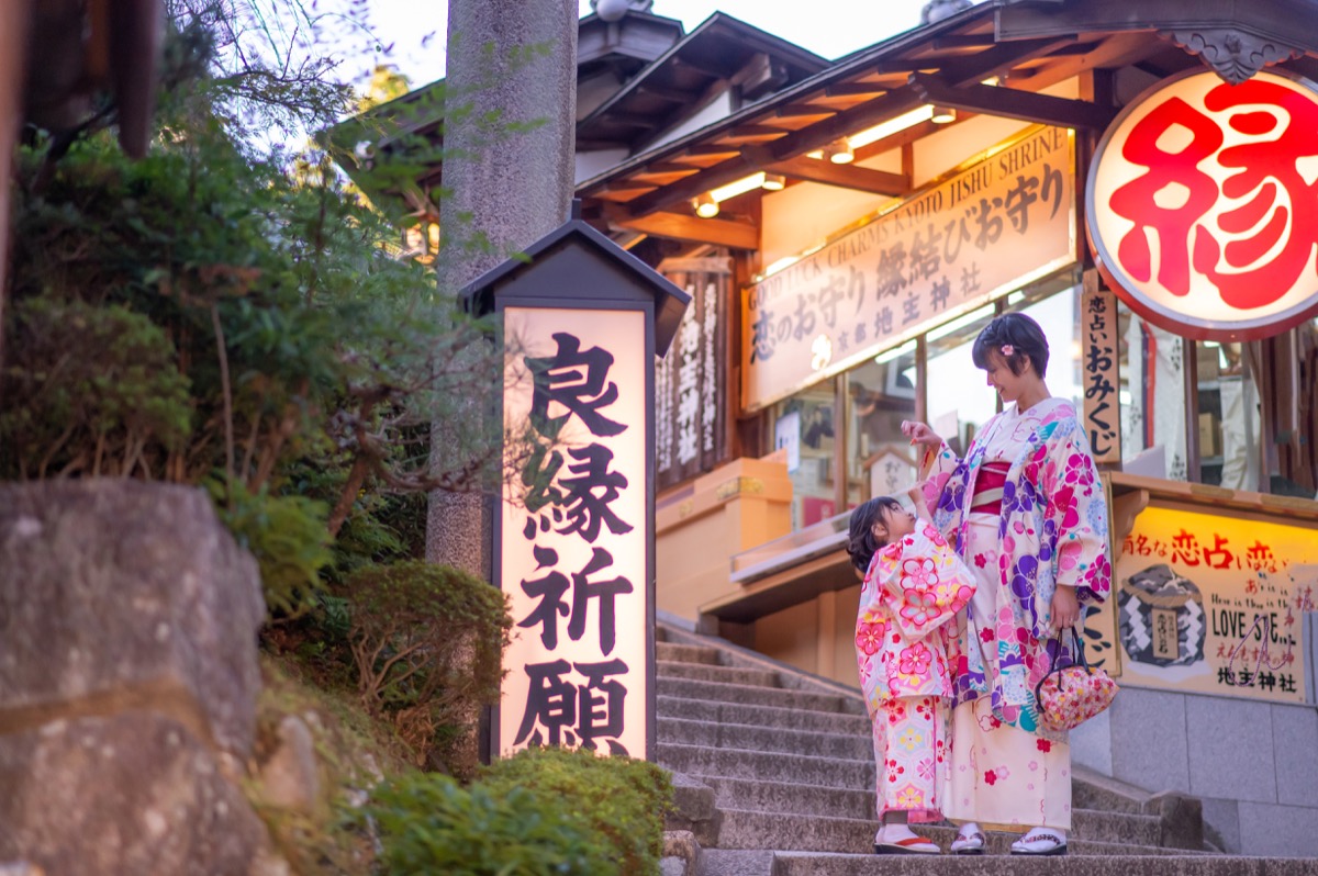 夜拍煙火聖誕節親子寫真|夜景家庭攝影|親子寫真|家庭攝影|小巴老師|第 4 張