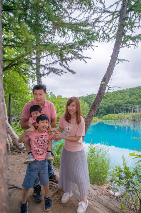 日本北海道夏季東北親子寫真｜花海、草原、自然旅拍｜親子寫真｜家庭攝影｜小巴老師｜第 47 張
