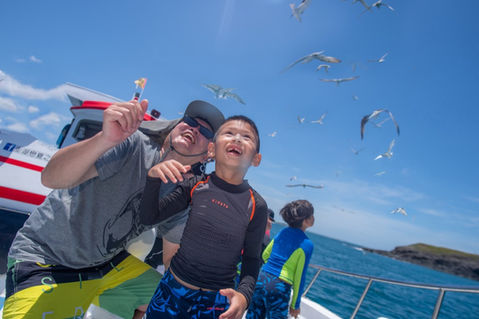 澎湖親子寫真｜離島海邊、沙灘與家庭旅拍｜親子寫真｜家庭攝影｜小巴老師｜第 45 張