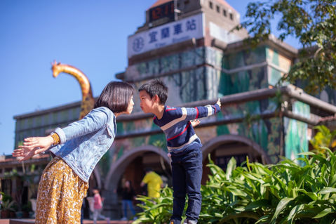 宜蘭親子寫真｜自然風景、農場與家庭旅拍｜親子寫真｜家庭攝影｜小巴老師｜第 77 張